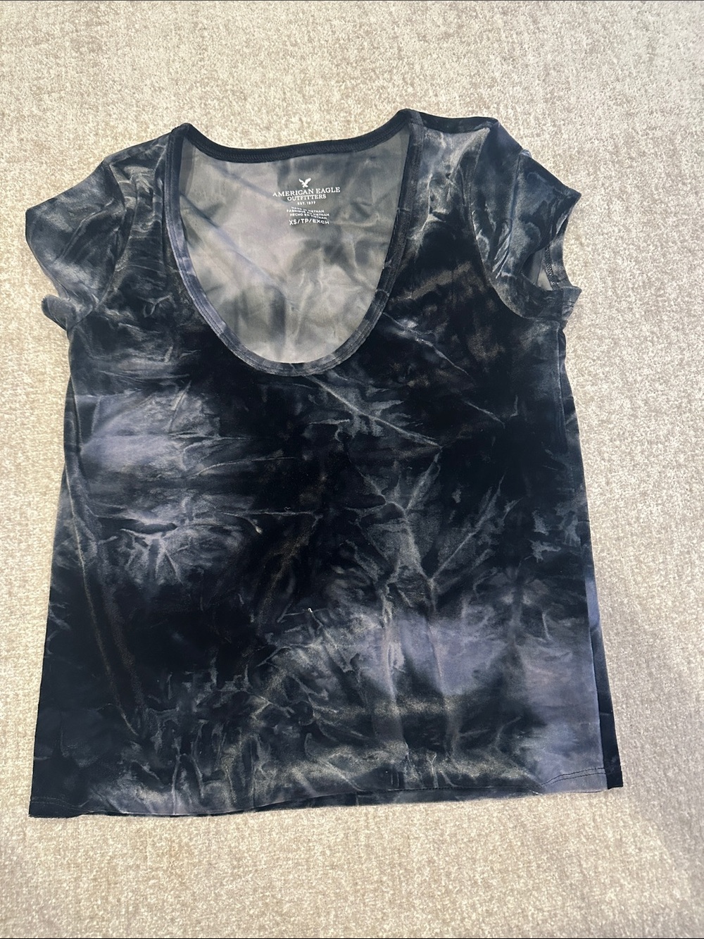 American Eagle Outfitters Black Tie-Dye Scoop Neck Short Sleeve Top